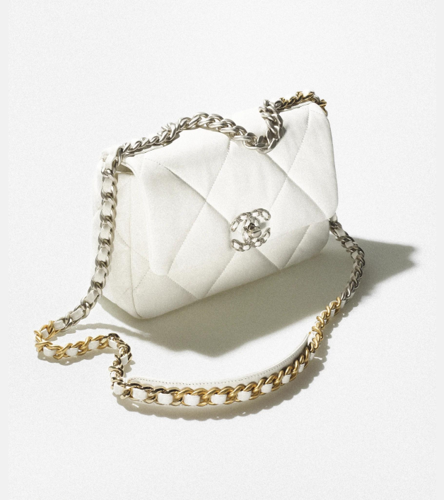 Bolso CHANEL 19